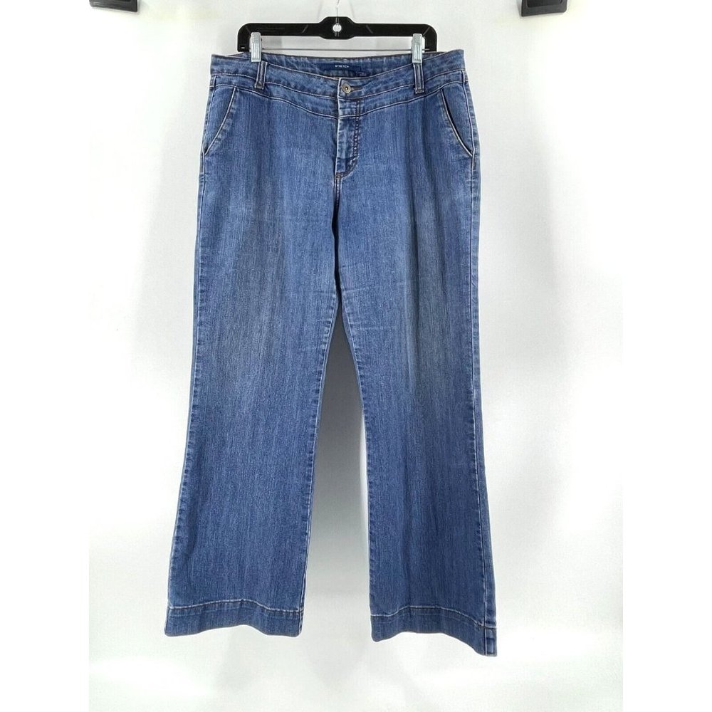 Bill Blass Mid Rise Medium Wash Straight Leg Button Pockets Denim Jeans Size 14